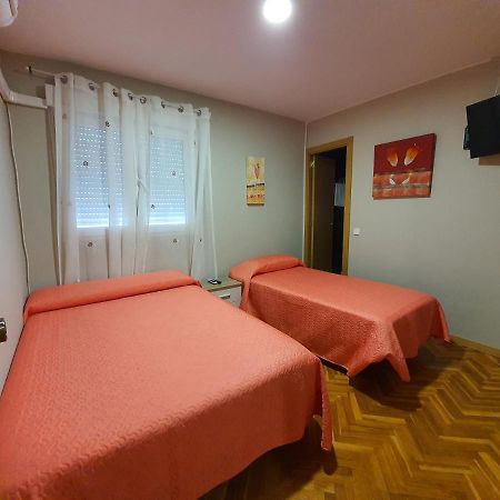 El Gaitero 2 Hotel อาร์โรโยโมลีโนส ภายนอก รูปภาพ