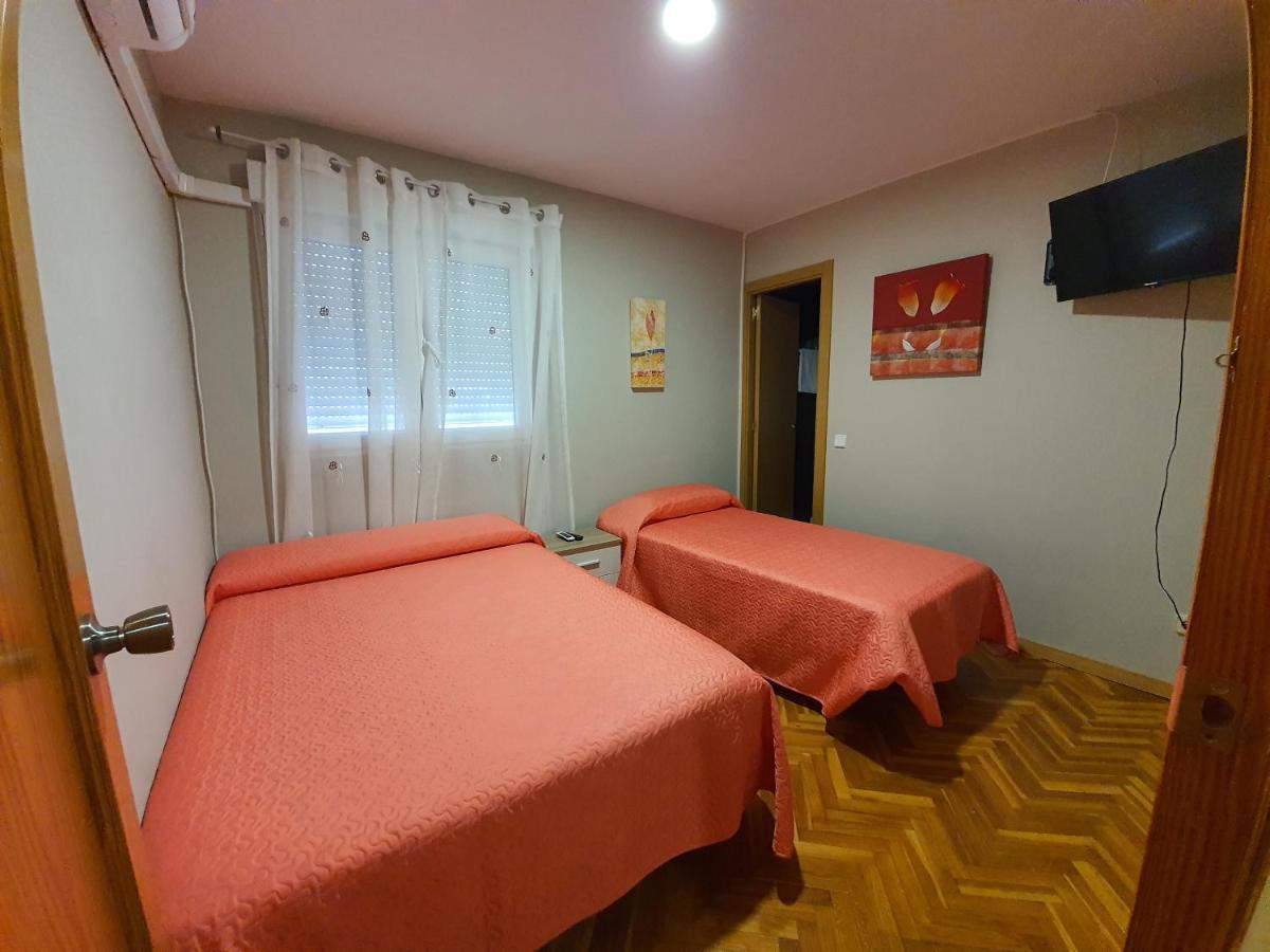 El Gaitero 2 Hotel อาร์โรโยโมลีโนส ภายนอก รูปภาพ
